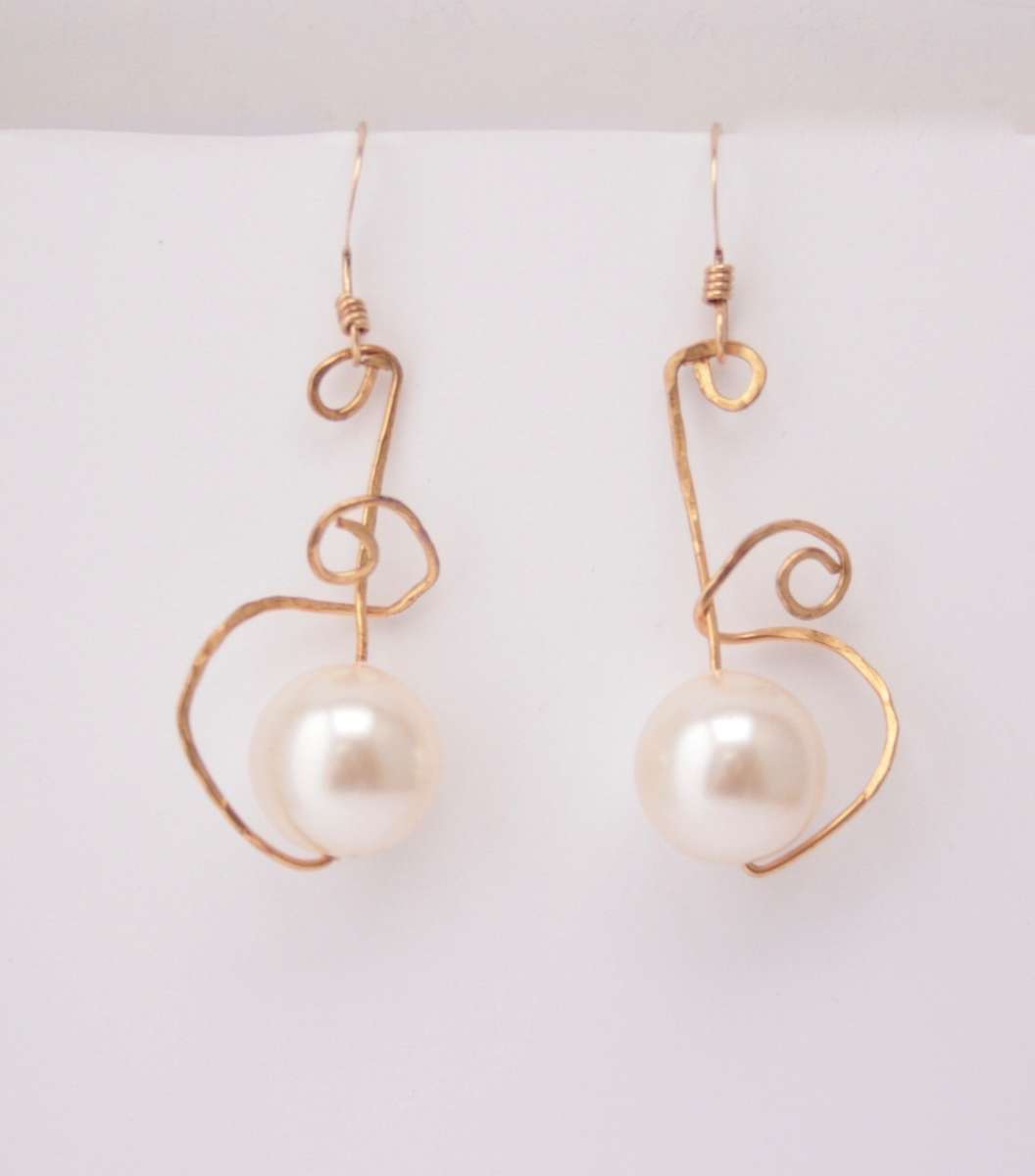Curls & Swirls with Swarovski Pearl